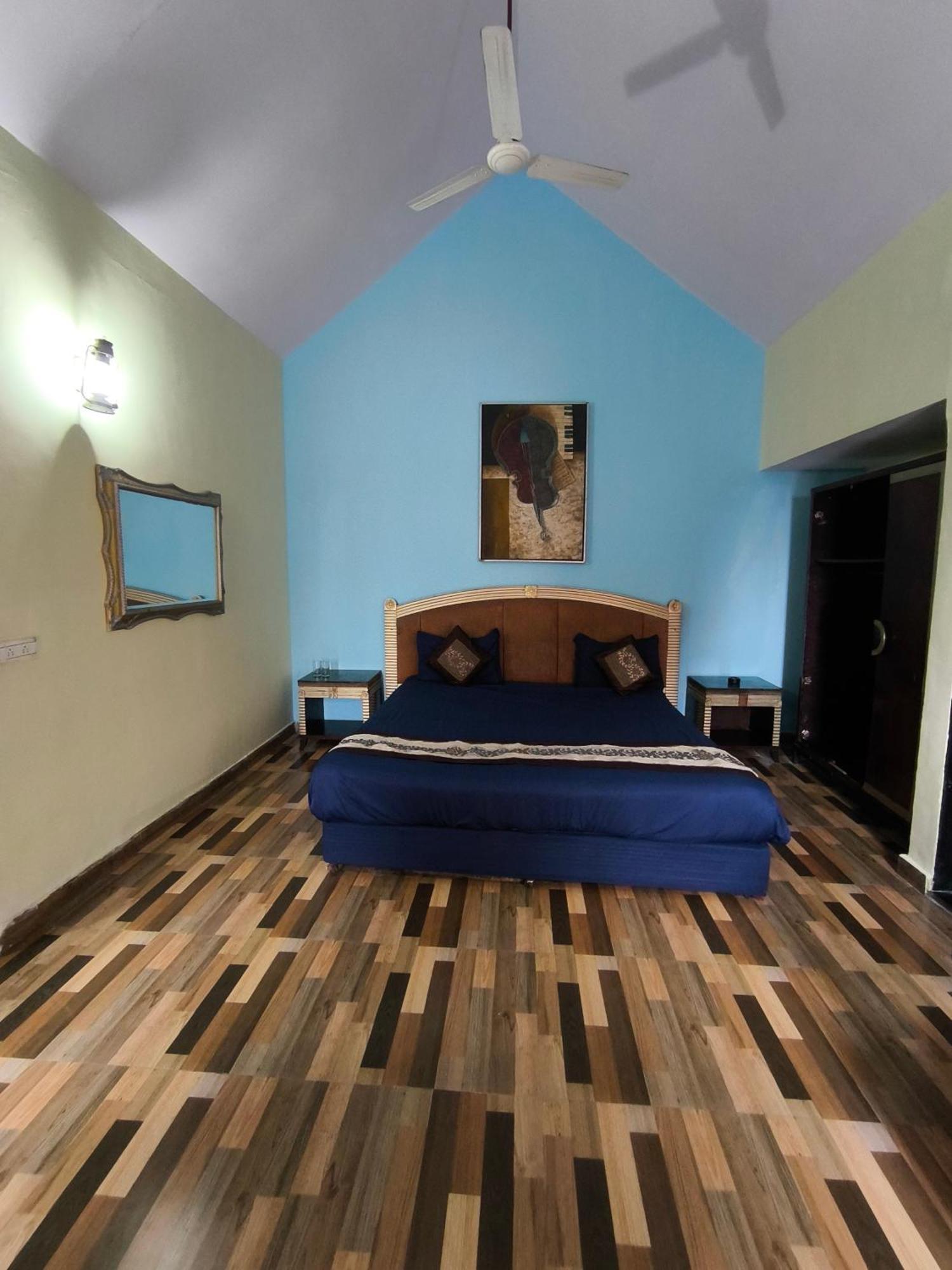 King Size Deck Villa Bombay Exterior foto