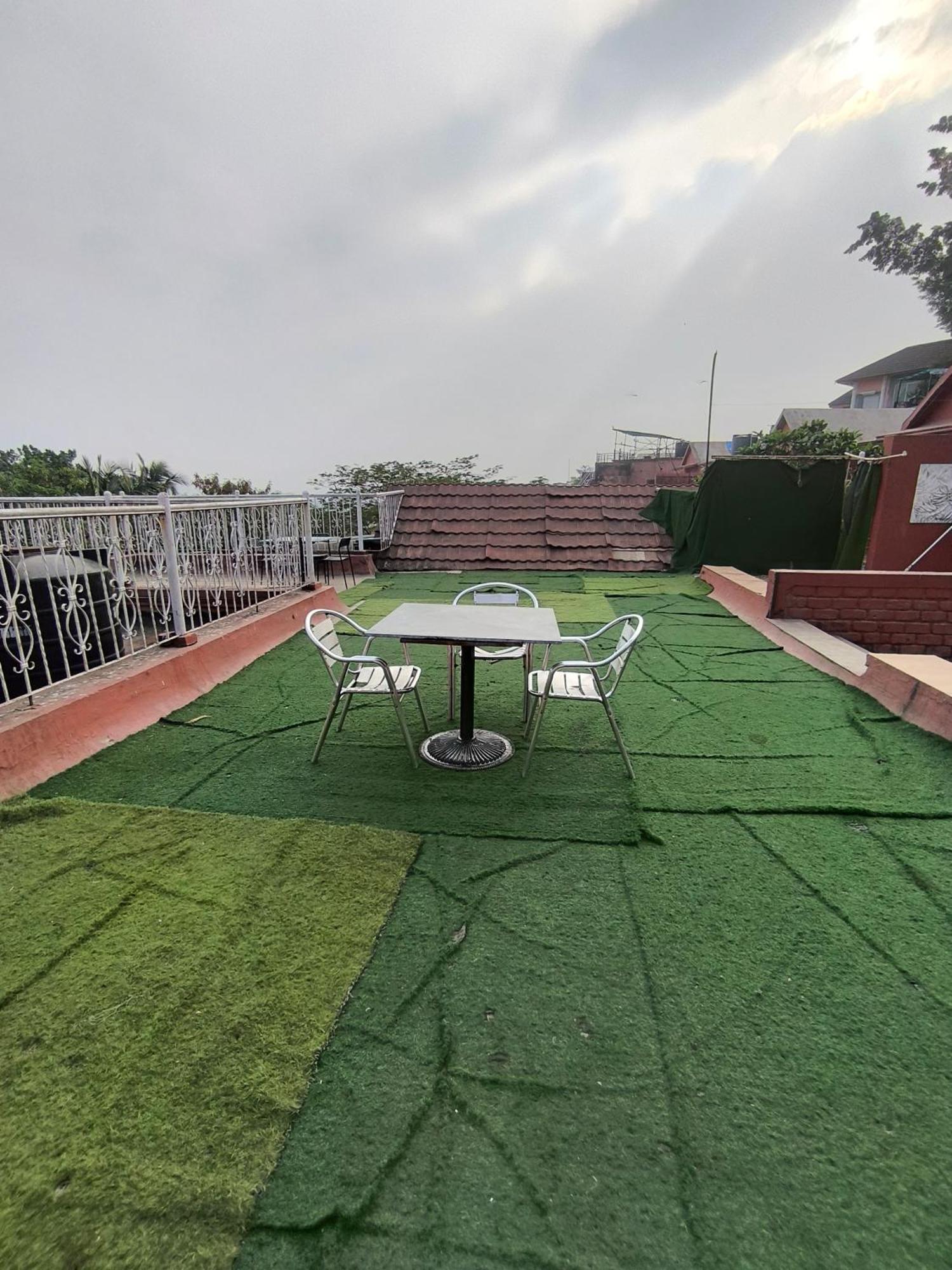 King Size Deck Villa Bombay Exterior foto